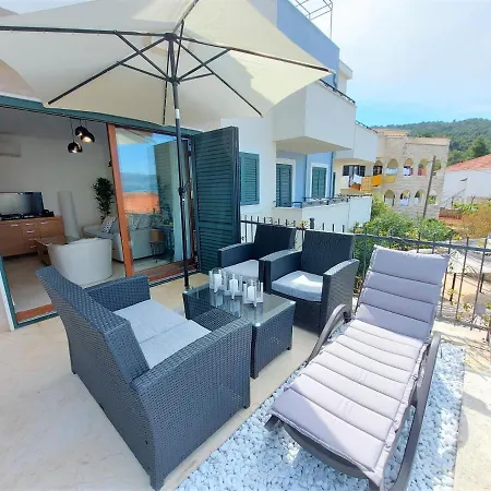 Apartment Livia *